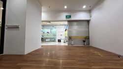 Lucky Plaza (D9), Shop House #628804831